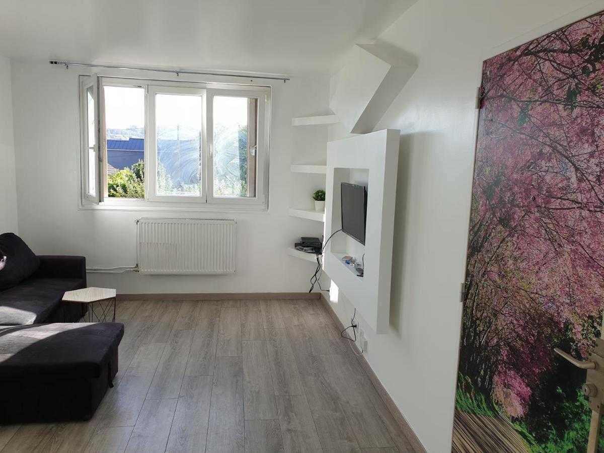 Appartement Ensoleille Palaiseau Kültér fotó